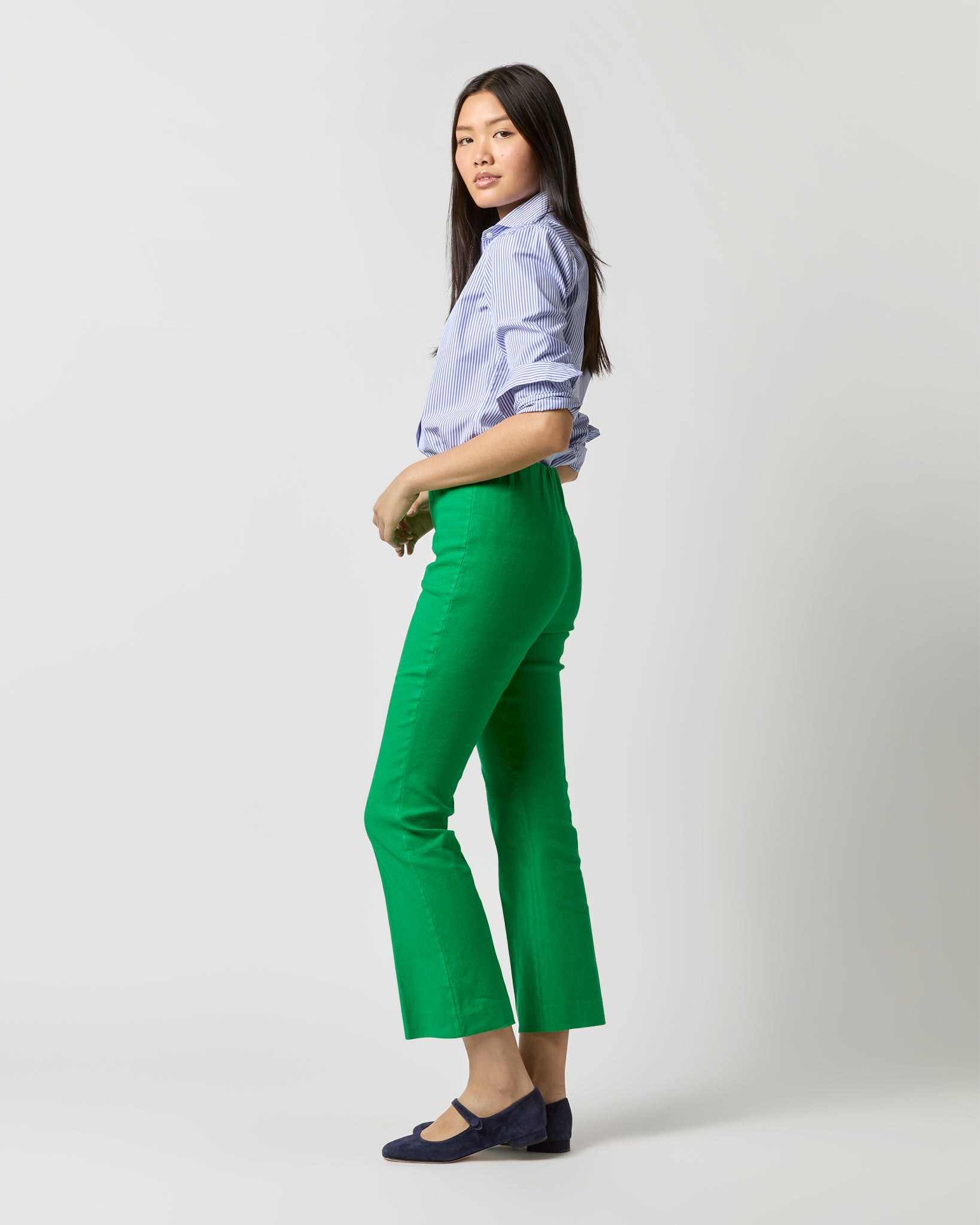 Britt Flare Cropped Pant in Green Stretch Cotolino