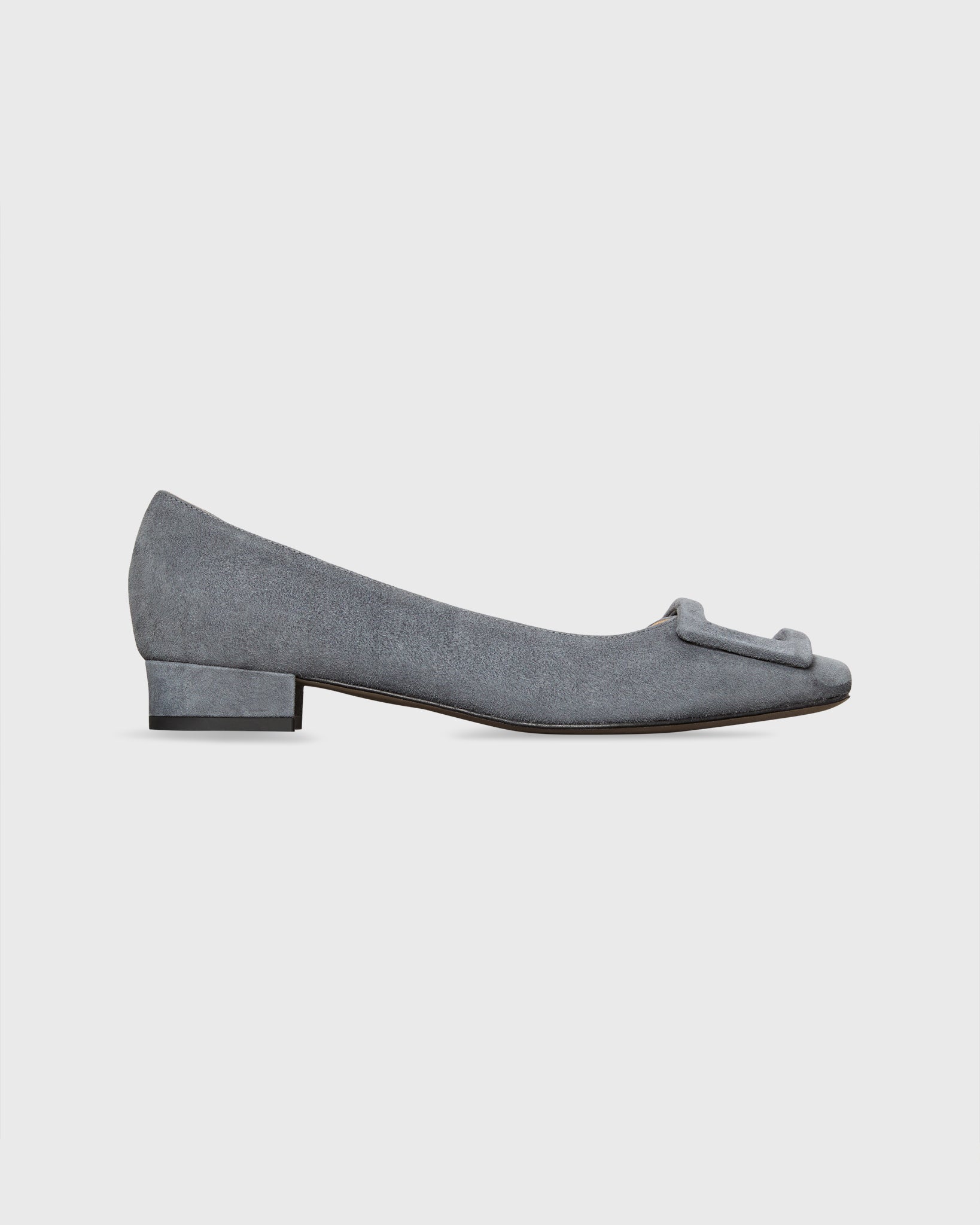 Buckle Shoe in Grey Suede