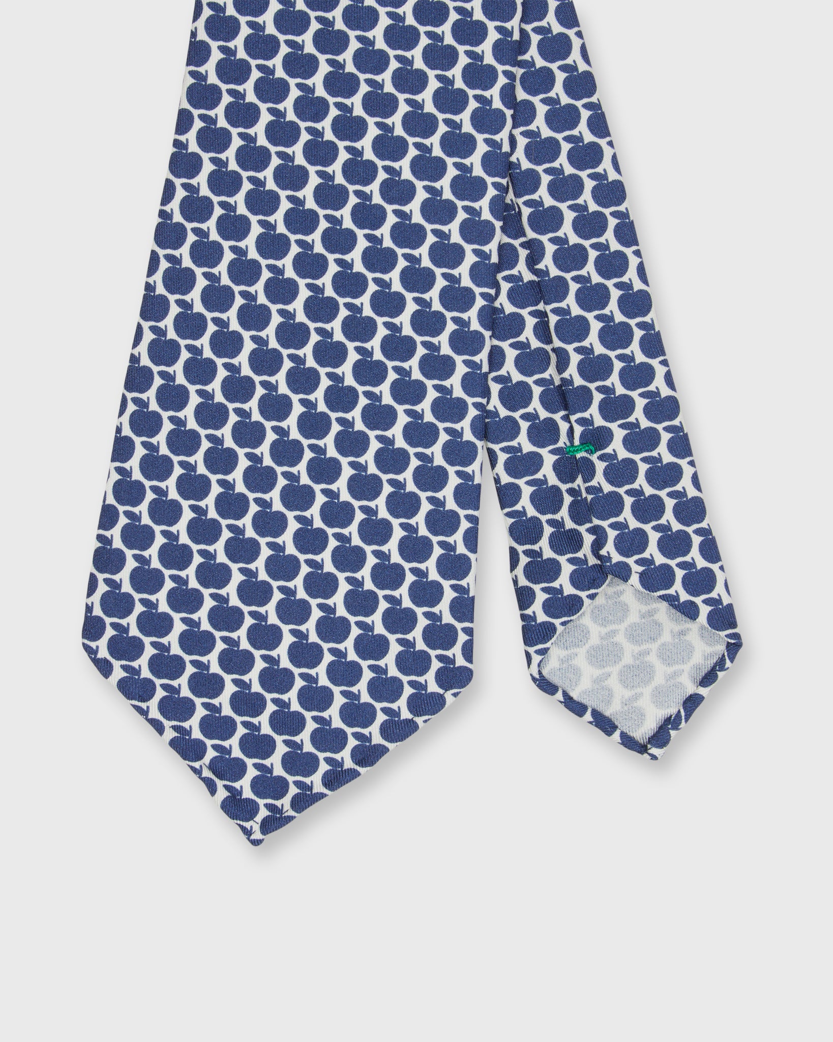 Silk Print Tie in Chalk/Blue Apple