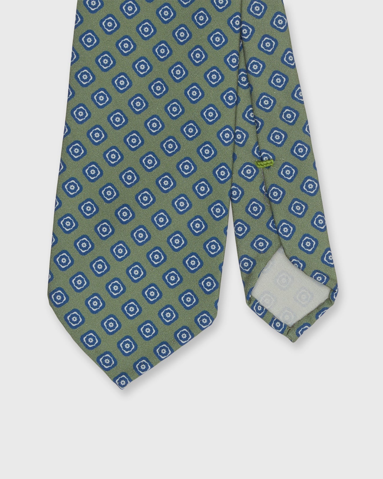 Silk Print Tie in Sage/Blue Medallion