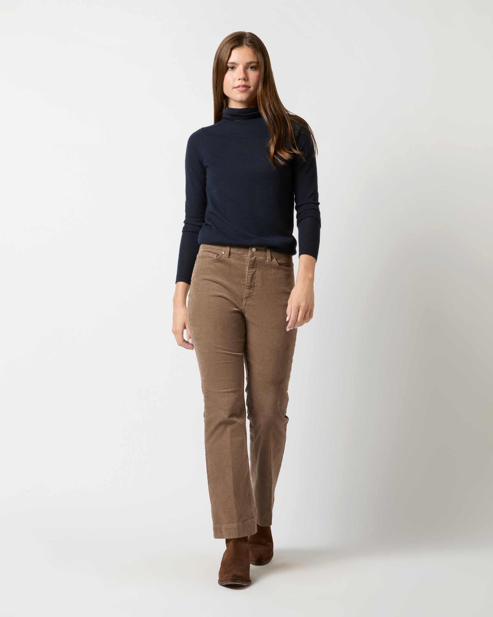 Kendall Flare 5-Pocket Jean in Mink Stretch Cord