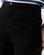 Load image into Gallery viewer, Sloane Trouser Jean in Black Stretch Denim
