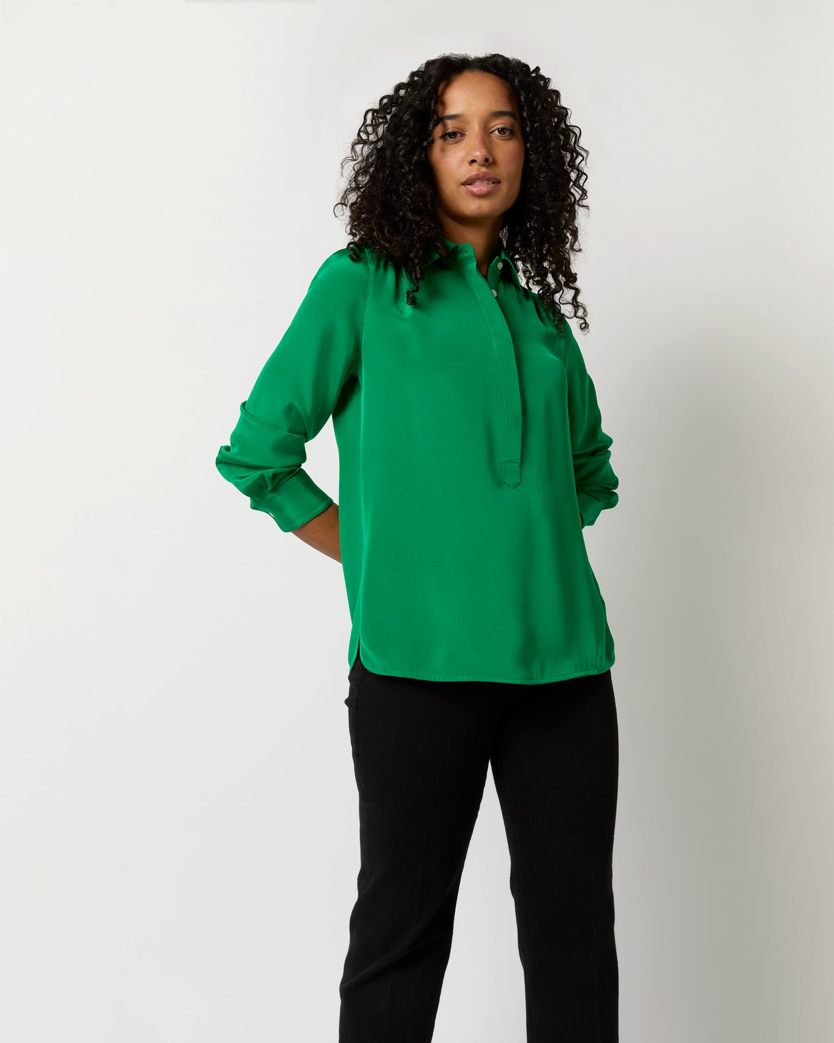 Natalia Blouse in Kelly Green Silk Crepe de Chine