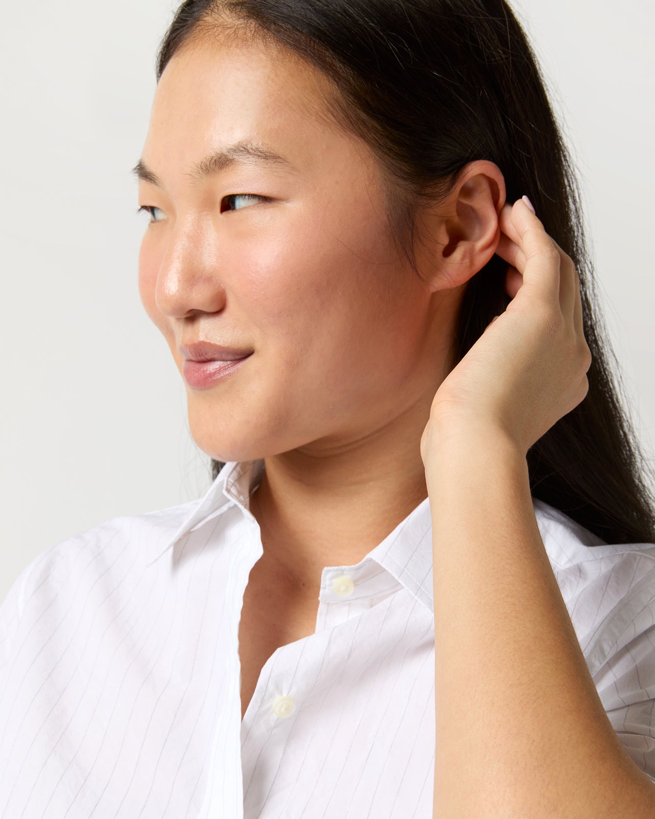 Sibyl Shirt in White/Grey Pinstripe Washed Poplin