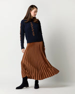 Load image into Gallery viewer, Ellen Sweater in Navy Blue/Timber Extra Fine Merino Wool
