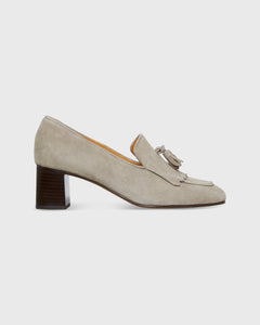 Kilt Heel in Light Taupe Suede