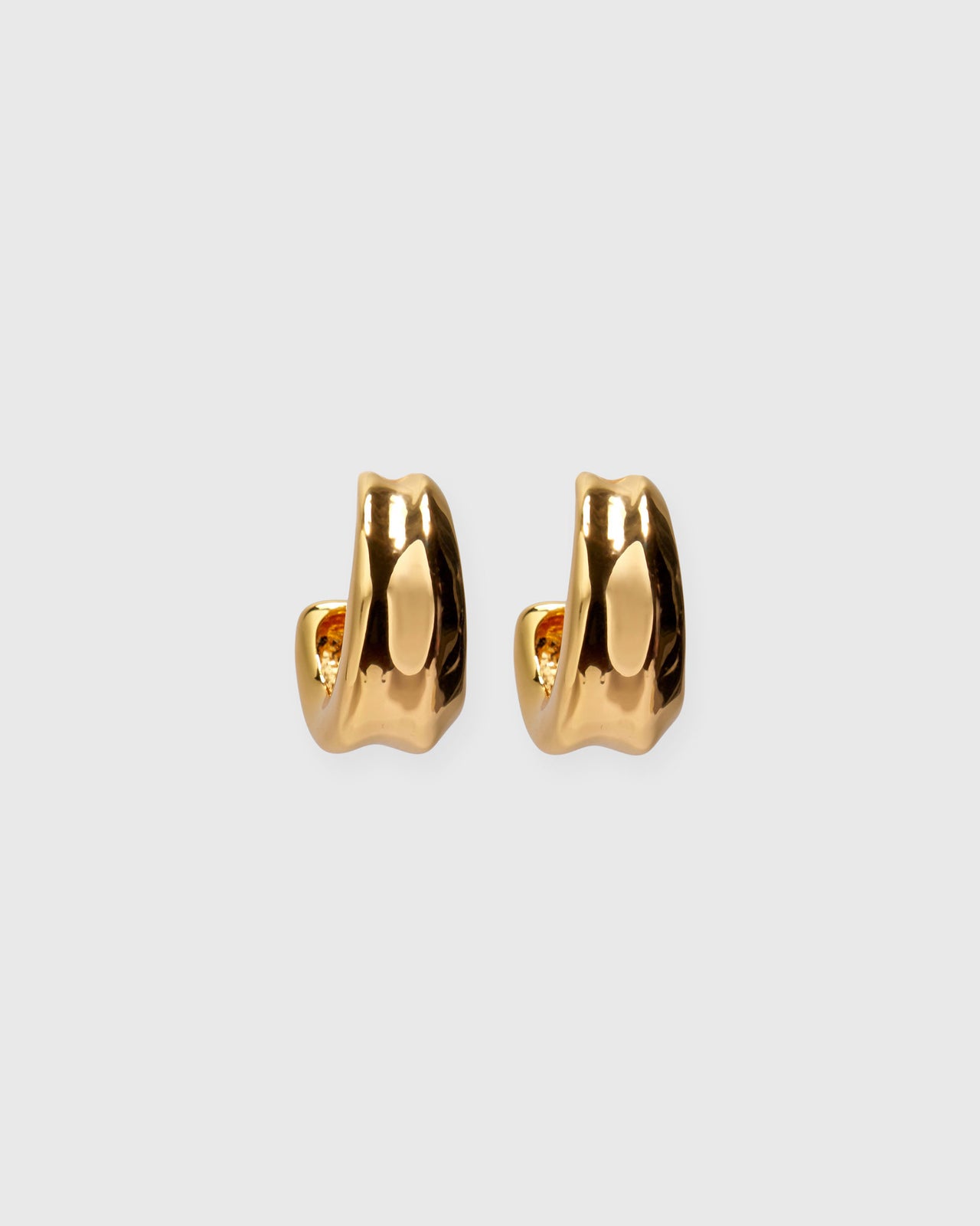 Onda Hoop Earrings in Gold