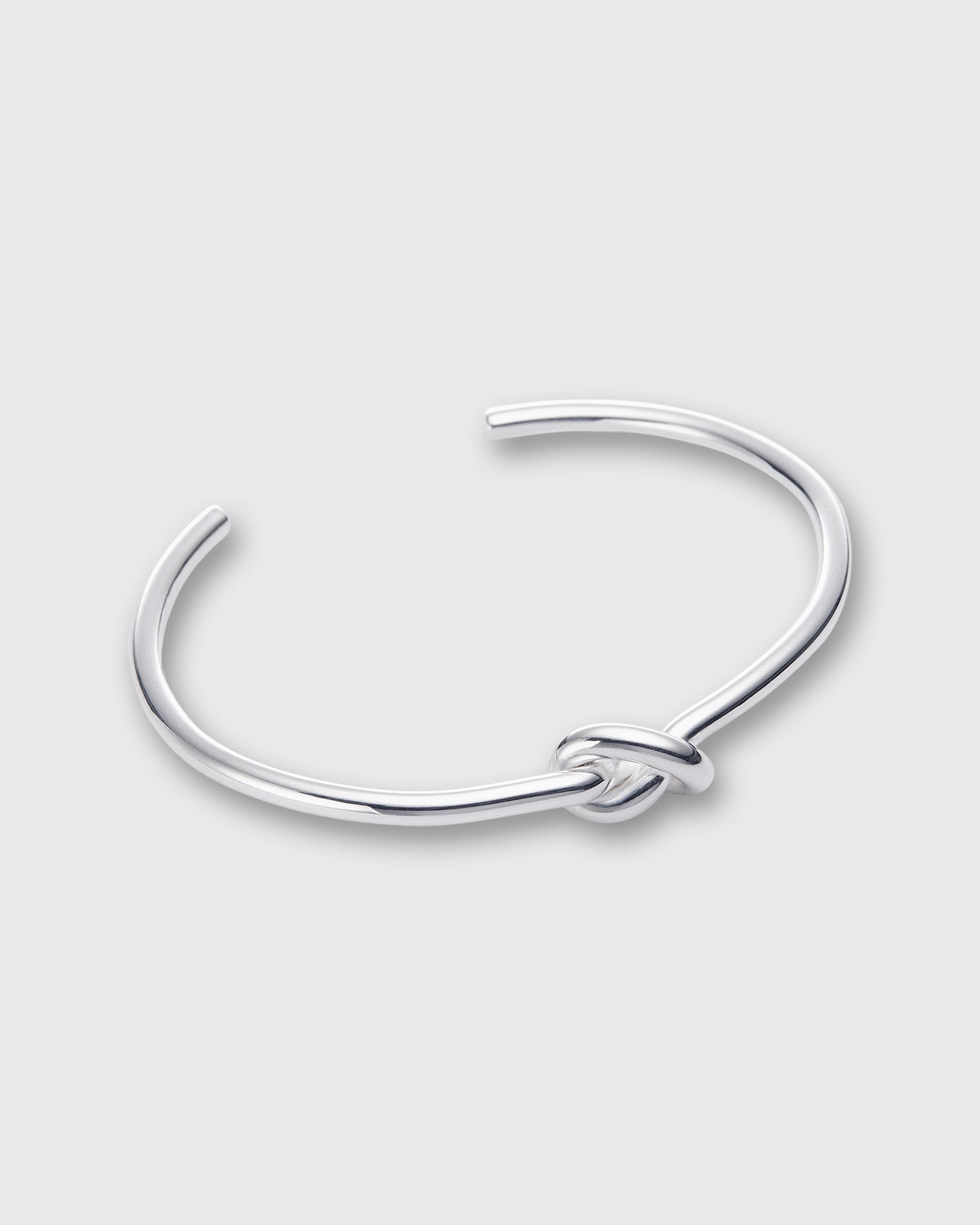 Small Knot Bracelet in Silver