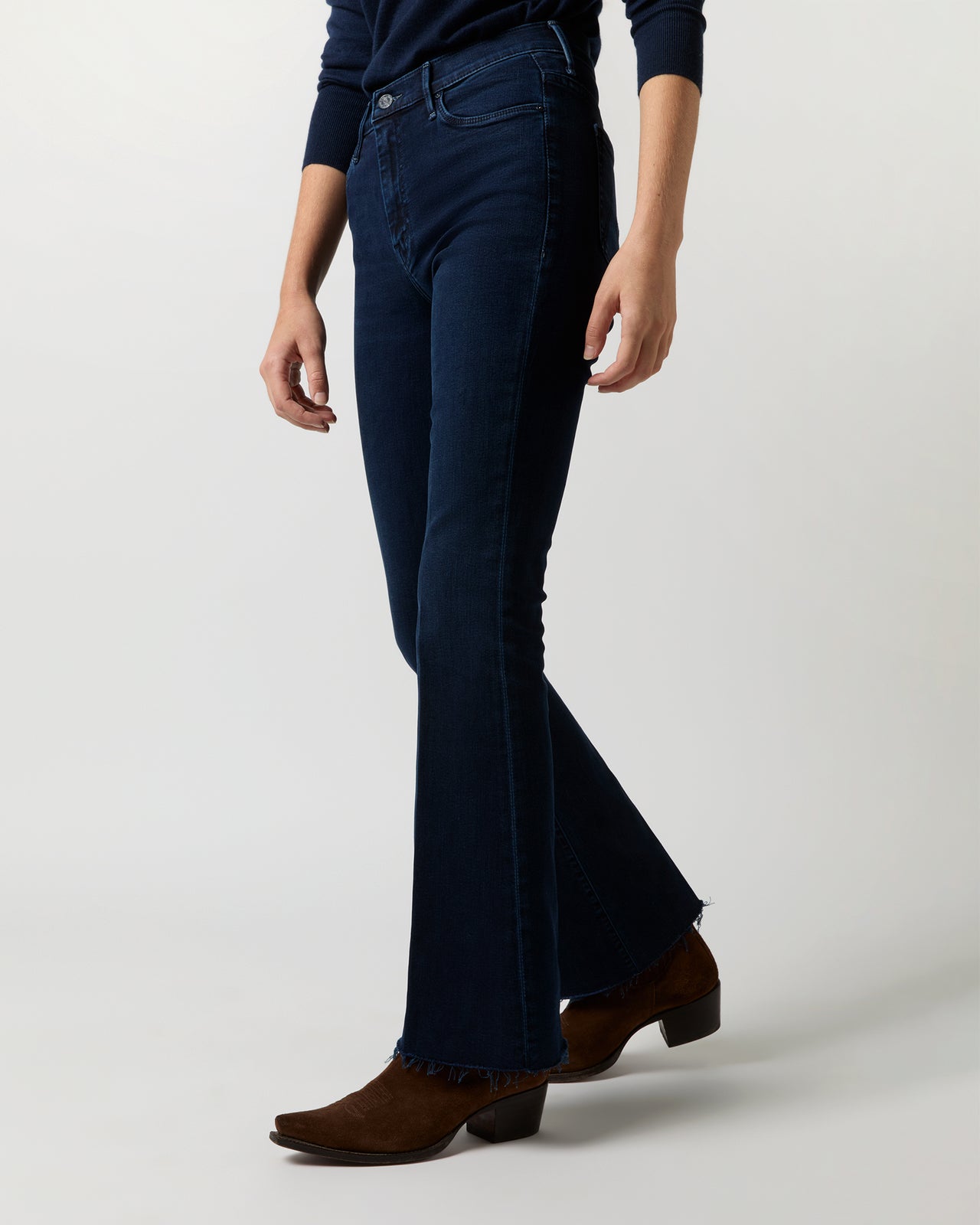 The Weekender Fray Jean in Chip On My Shoulder