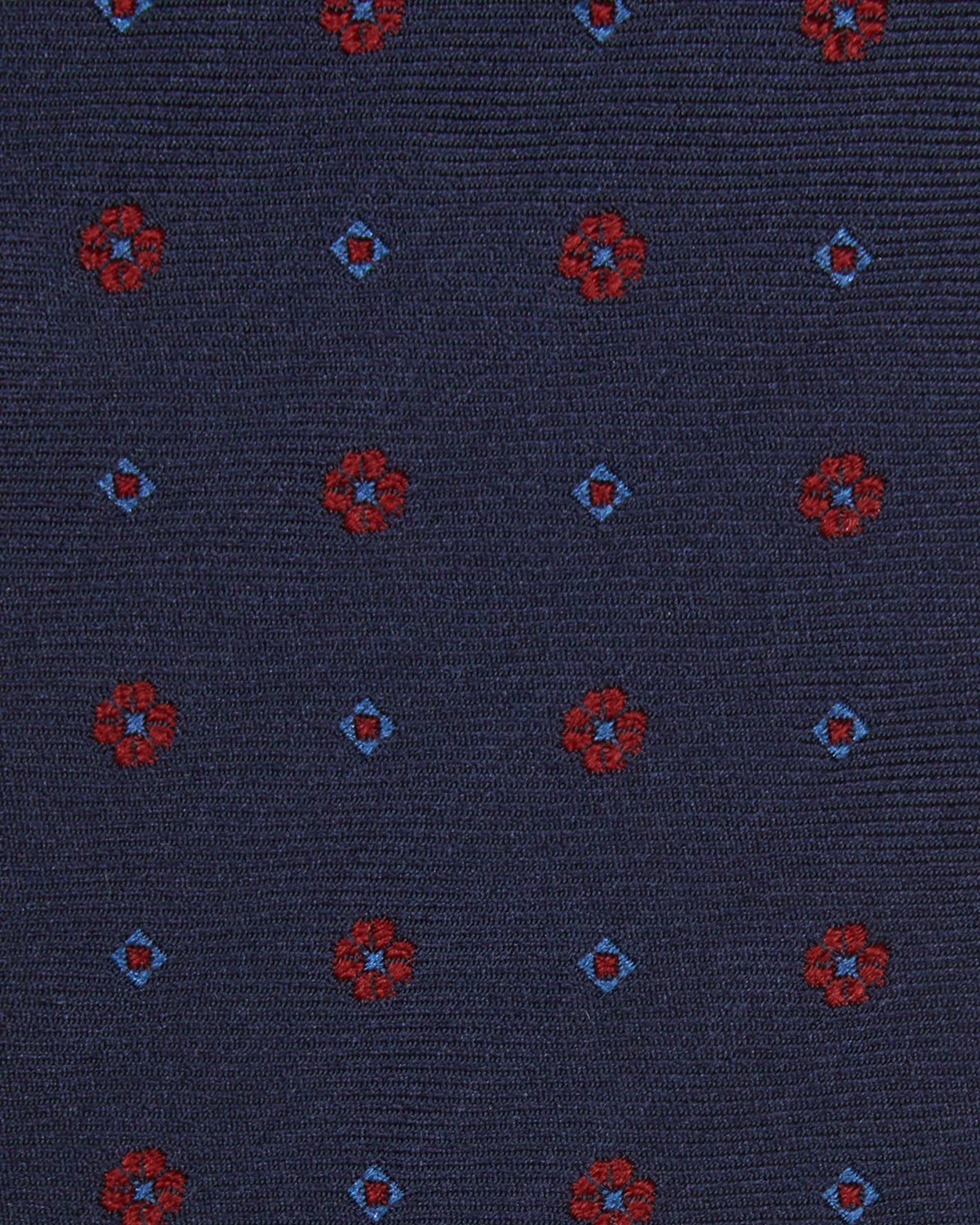 Silk Woven Tie in Navy/Red/Sky Foulard