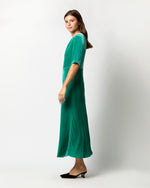 Load image into Gallery viewer, Lisa Dress in Jade Velvet
