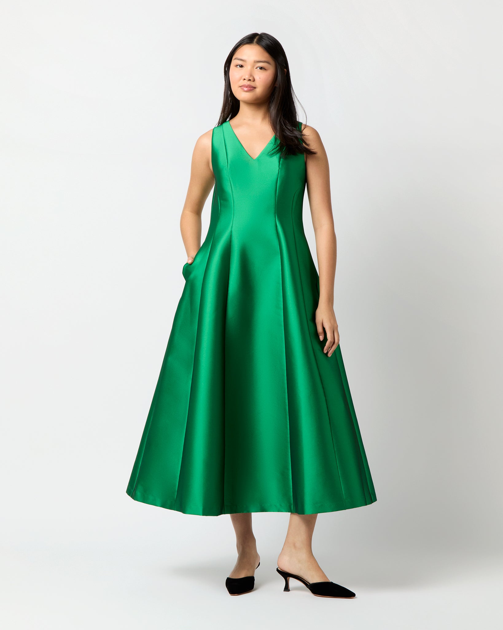 Victoire Dress in Kelly Green Mikado