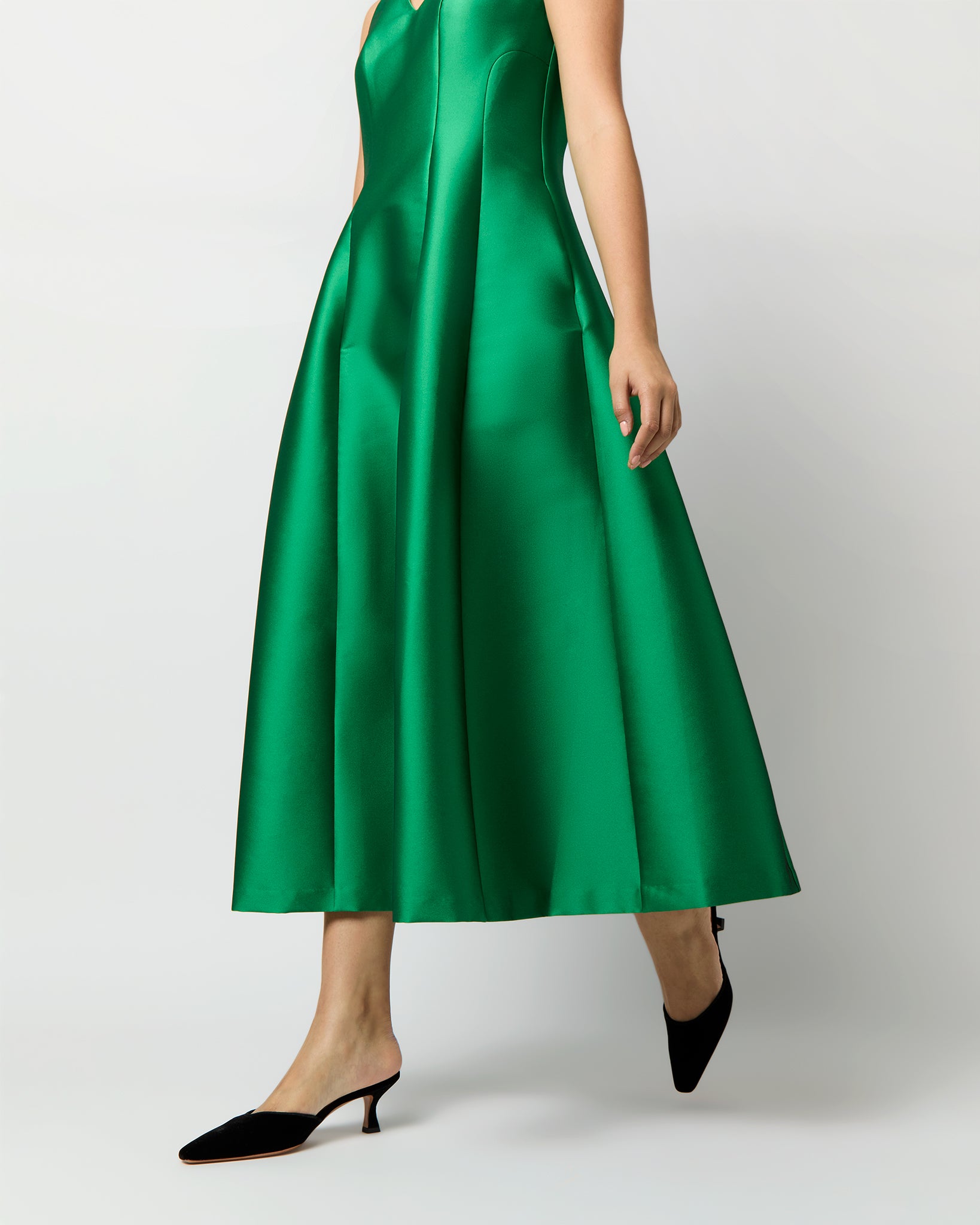 Victoire Dress in Kelly Green Mikado