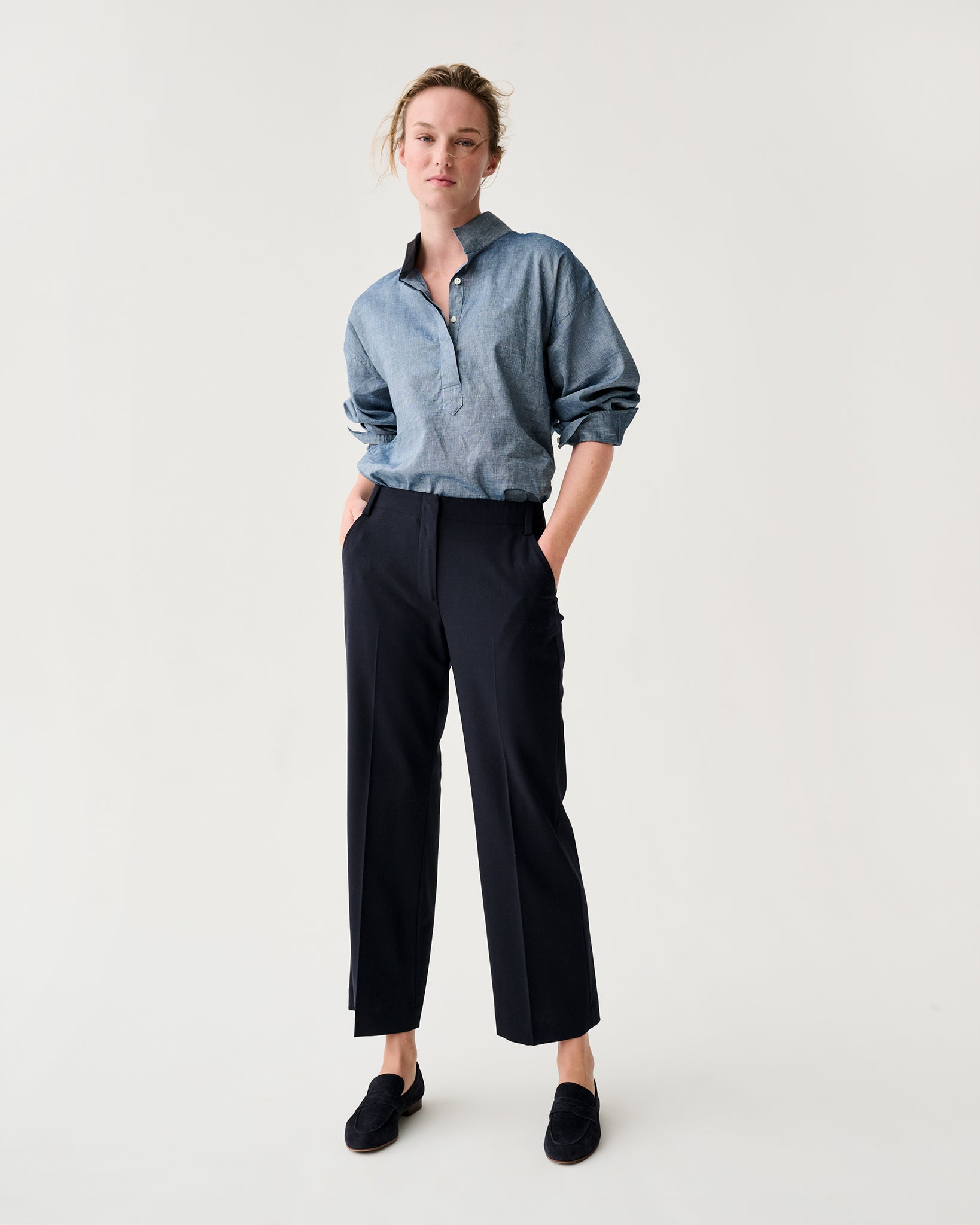 Frankie Cropped Pant in Navy Bi-Stretch Tropical Wool | Shop Ann