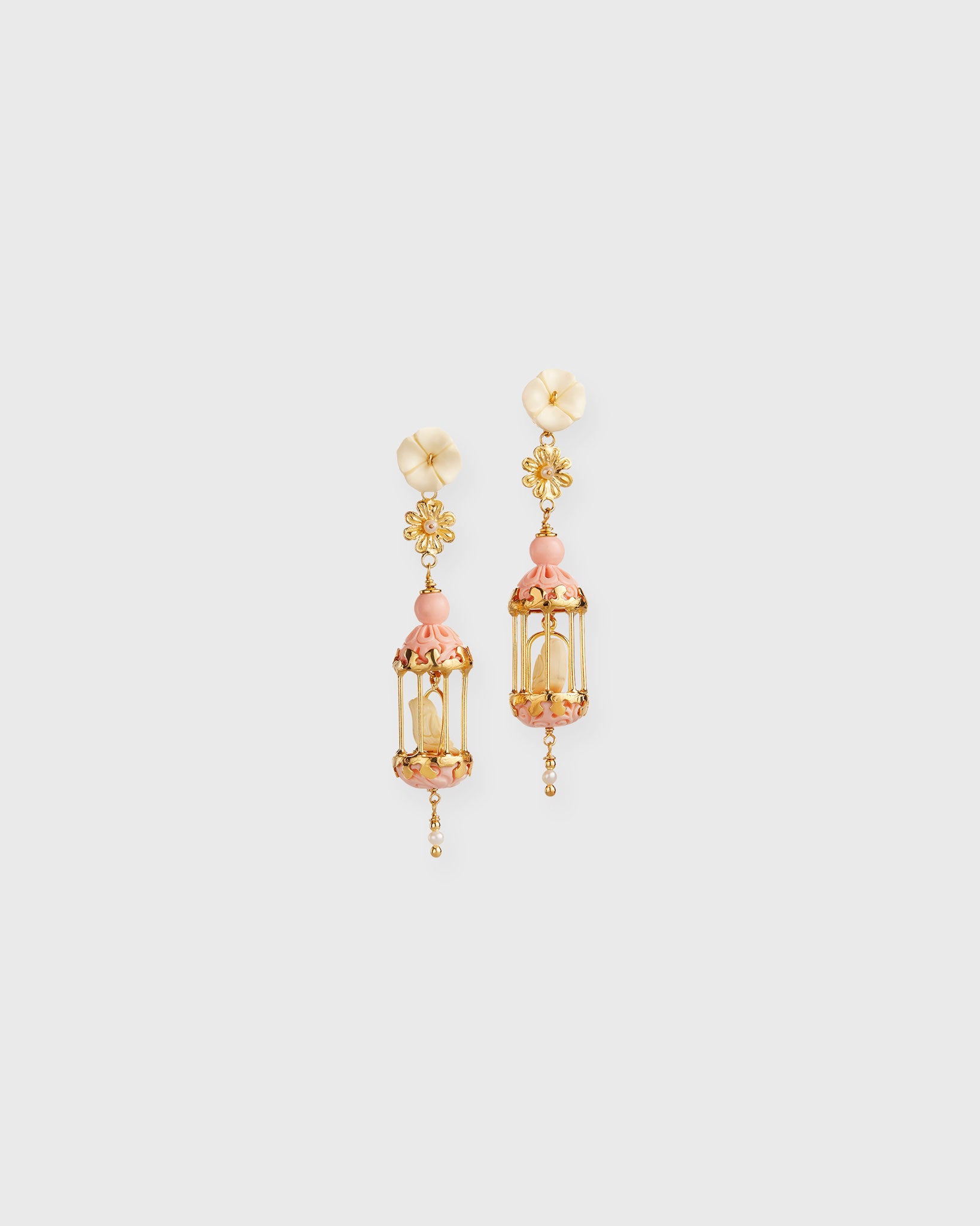 Aviary Classic Earrings in Pink/White