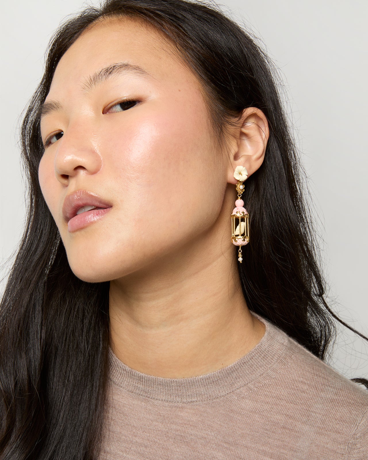 Aviary Classic Mini Earrings in Pink/White