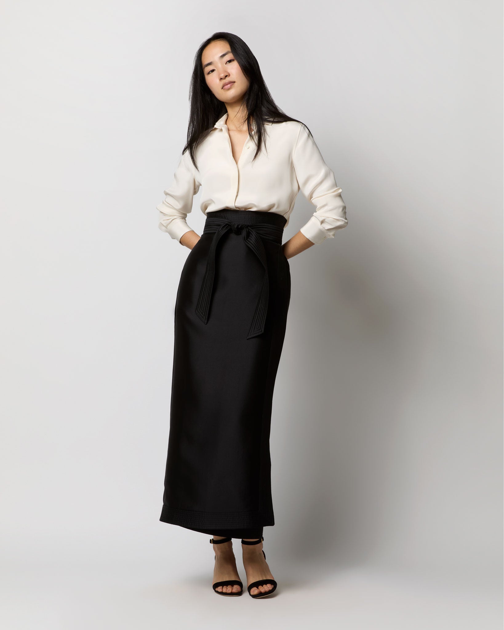 Kira Maxi Wrap Skirt in Black Silk/Wool