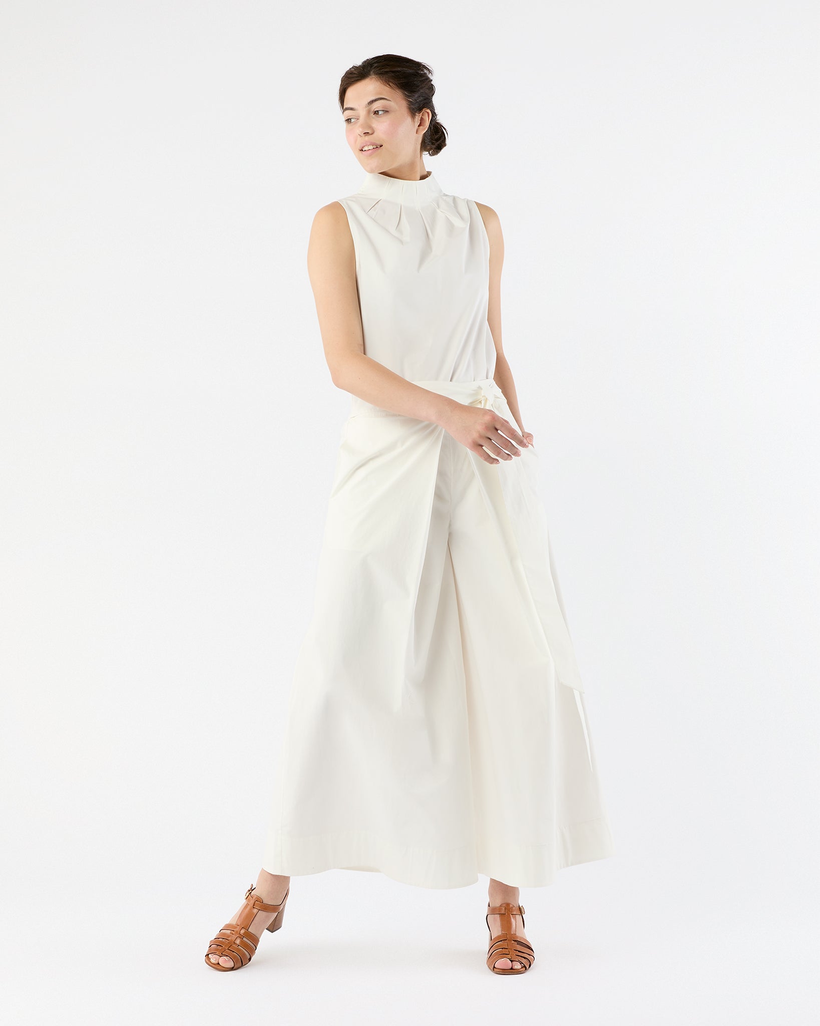 Clair Top in White Stretch Poplin