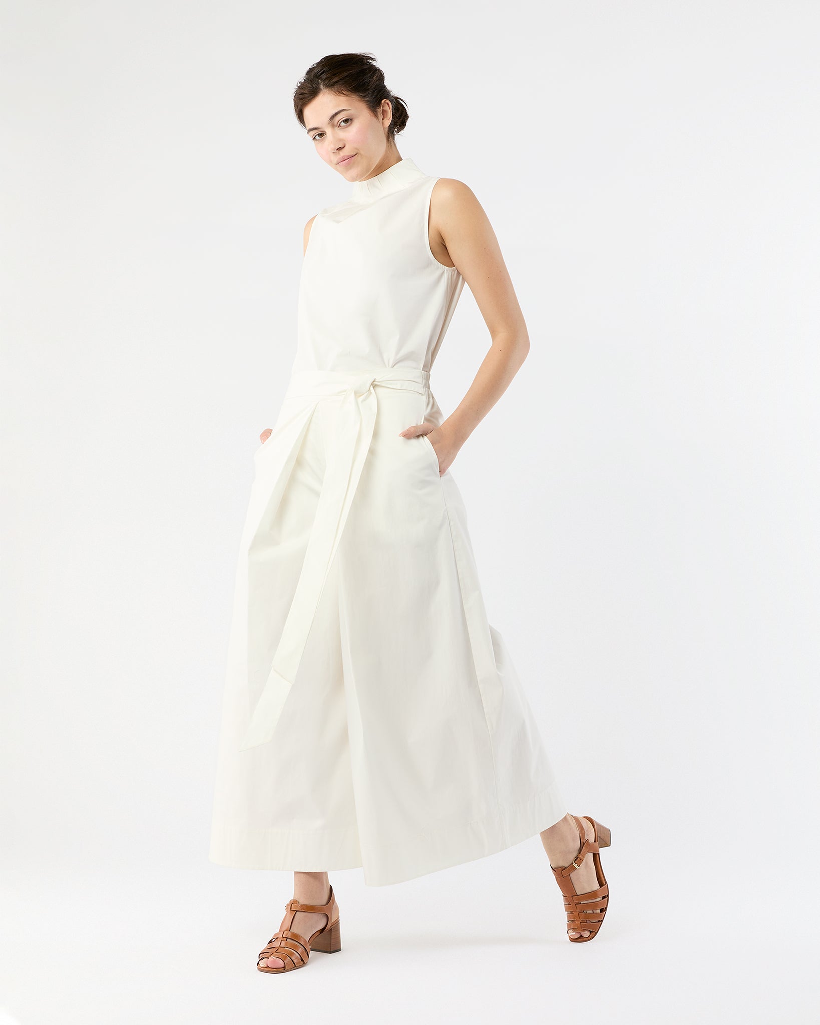 Clair Top in White Stretch Poplin