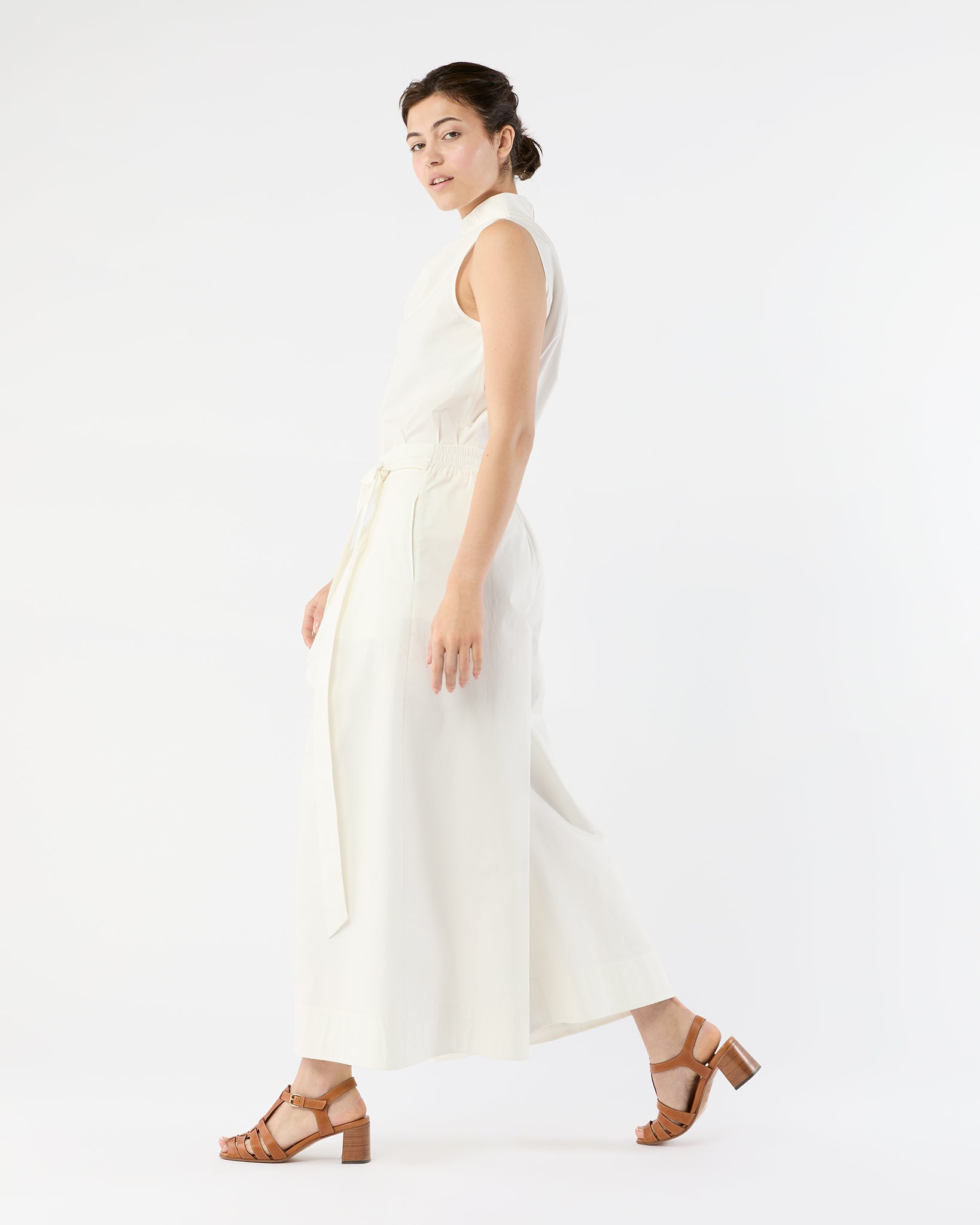 Clair Top in White Stretch Poplin