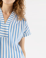 Load image into Gallery viewer, Libby Top in Ivory/Blue Stripe Poplin
