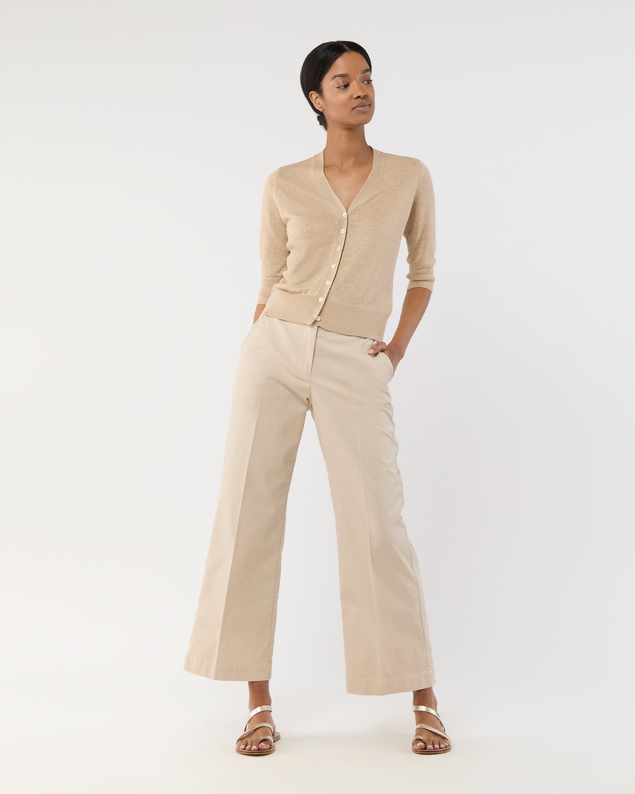 Short-Sleeved Rosie V-Neck Cardigan in Khaki Linen