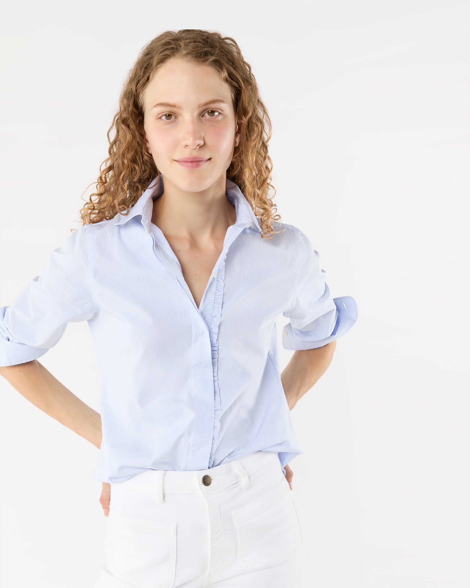 Julie Shirt in Sky Pencil Stripe Poplin