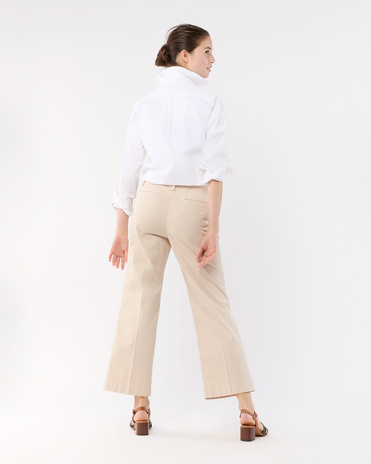 Frankie Cropped Pant in Sand Stretch Twill