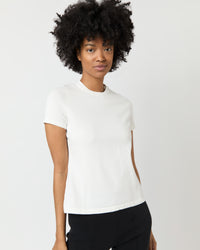Lee Tee in Chalk Cotton
