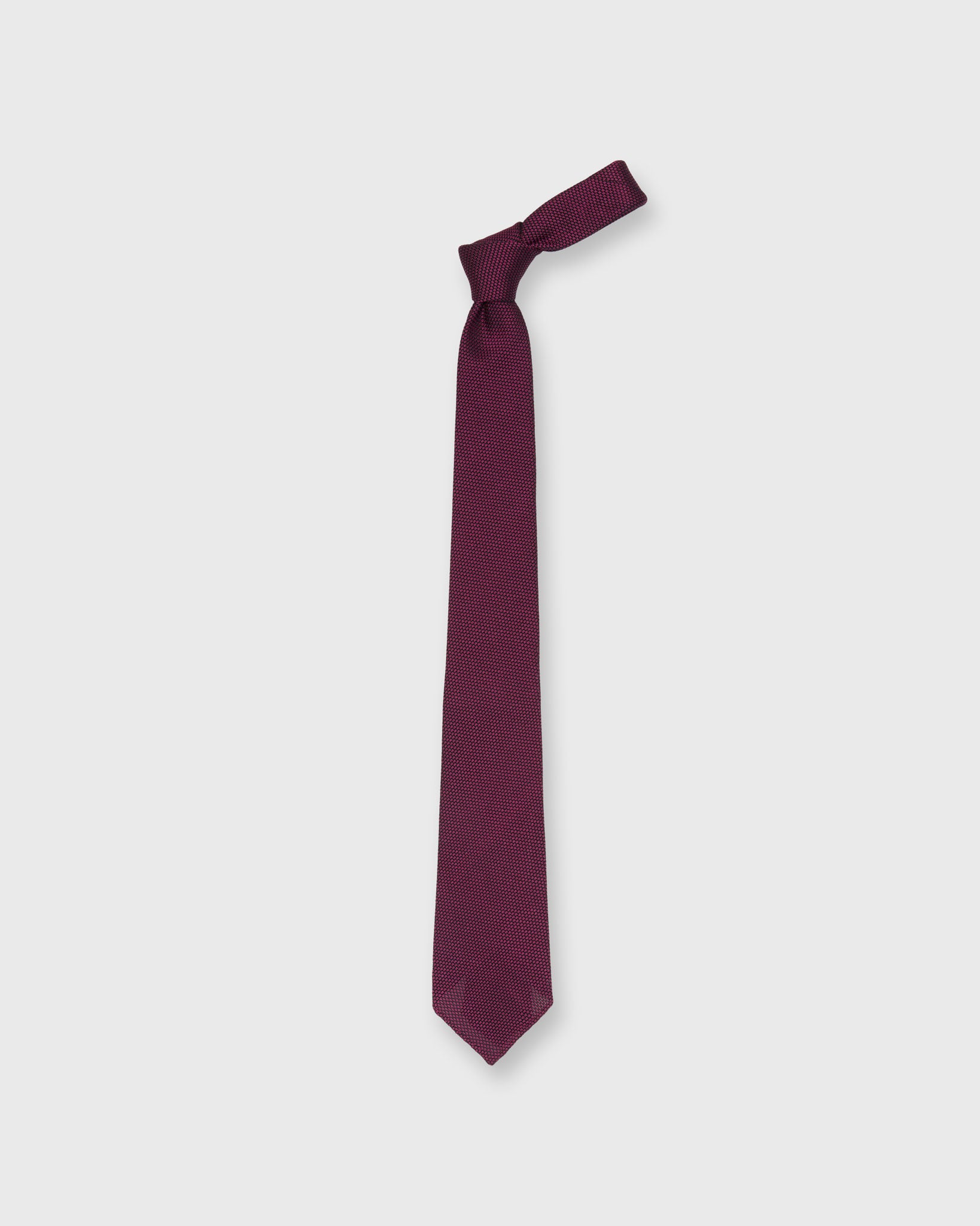 Silk Fino Grenadine Tie in Berry/Navy