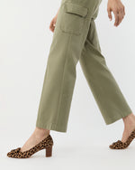 Load image into Gallery viewer, Cargo Pant in Sage Stretch Twill
