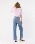 Load image into Gallery viewer, Weekender Shirt in White/Pink Multi Stripe Summer Cloth
