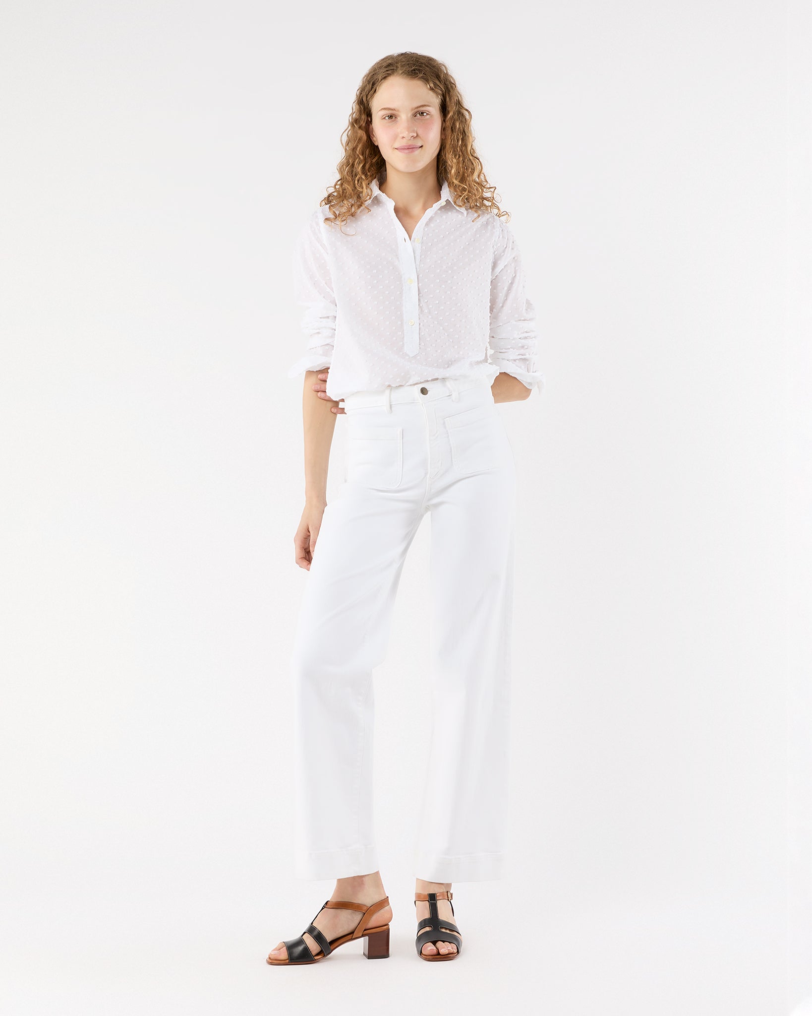 Tomboy Popover Shirt in White Swiss Dot