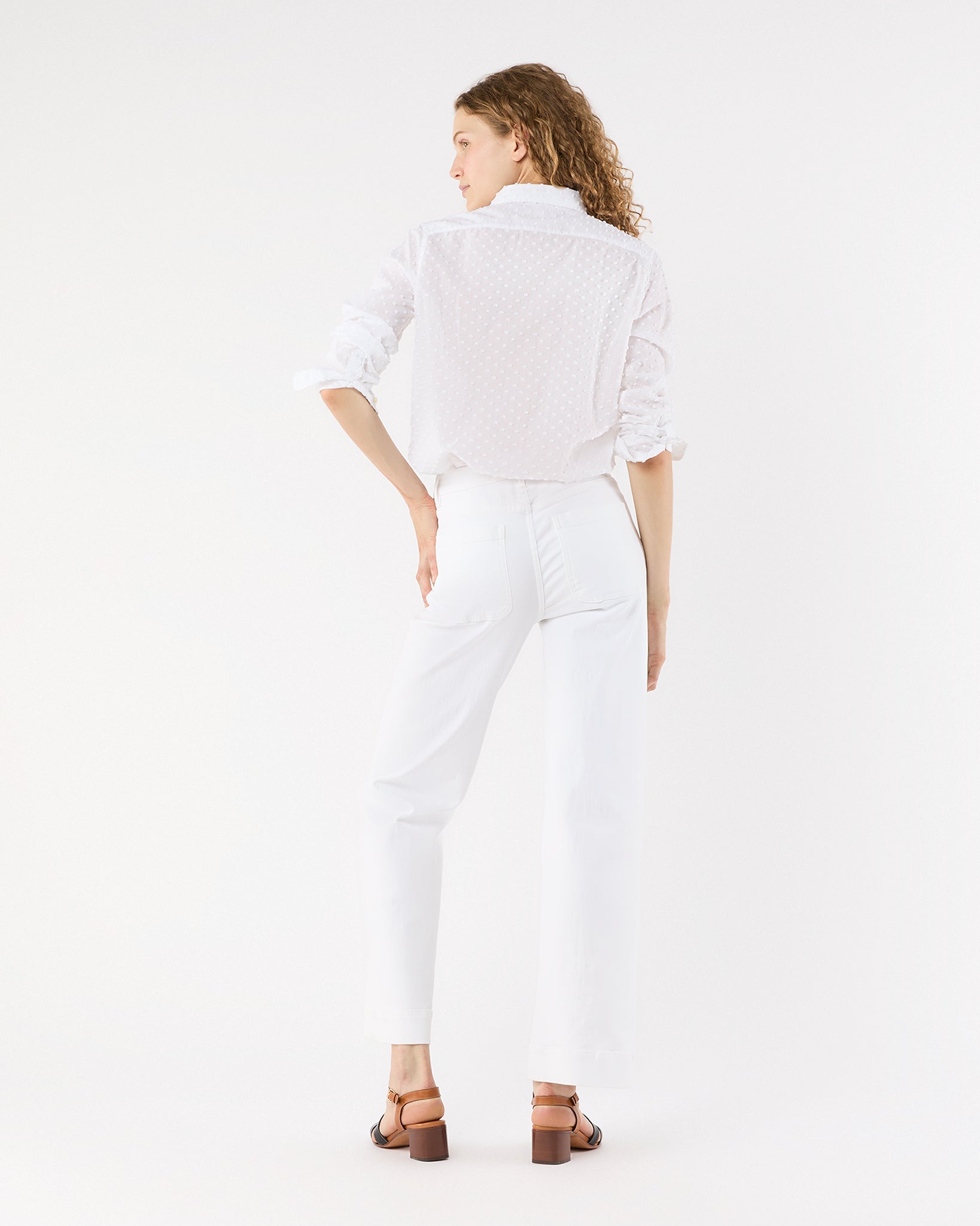 Tomboy Popover Shirt in White Swiss Dot
