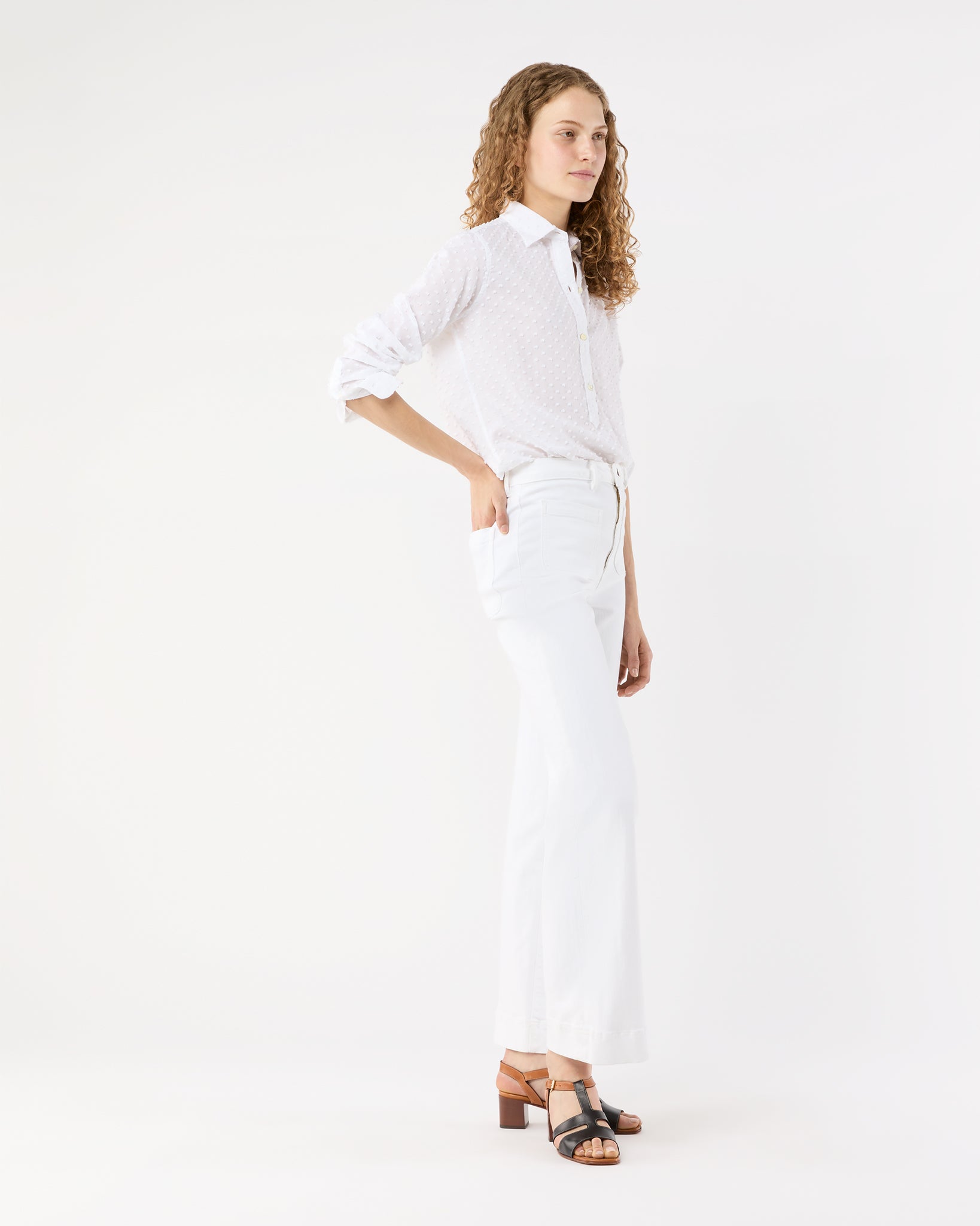 Tomboy Popover Shirt in White Swiss Dot