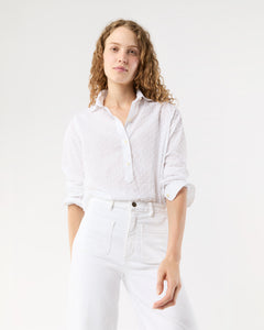 Tomboy Popover Shirt in White Swiss Dot
