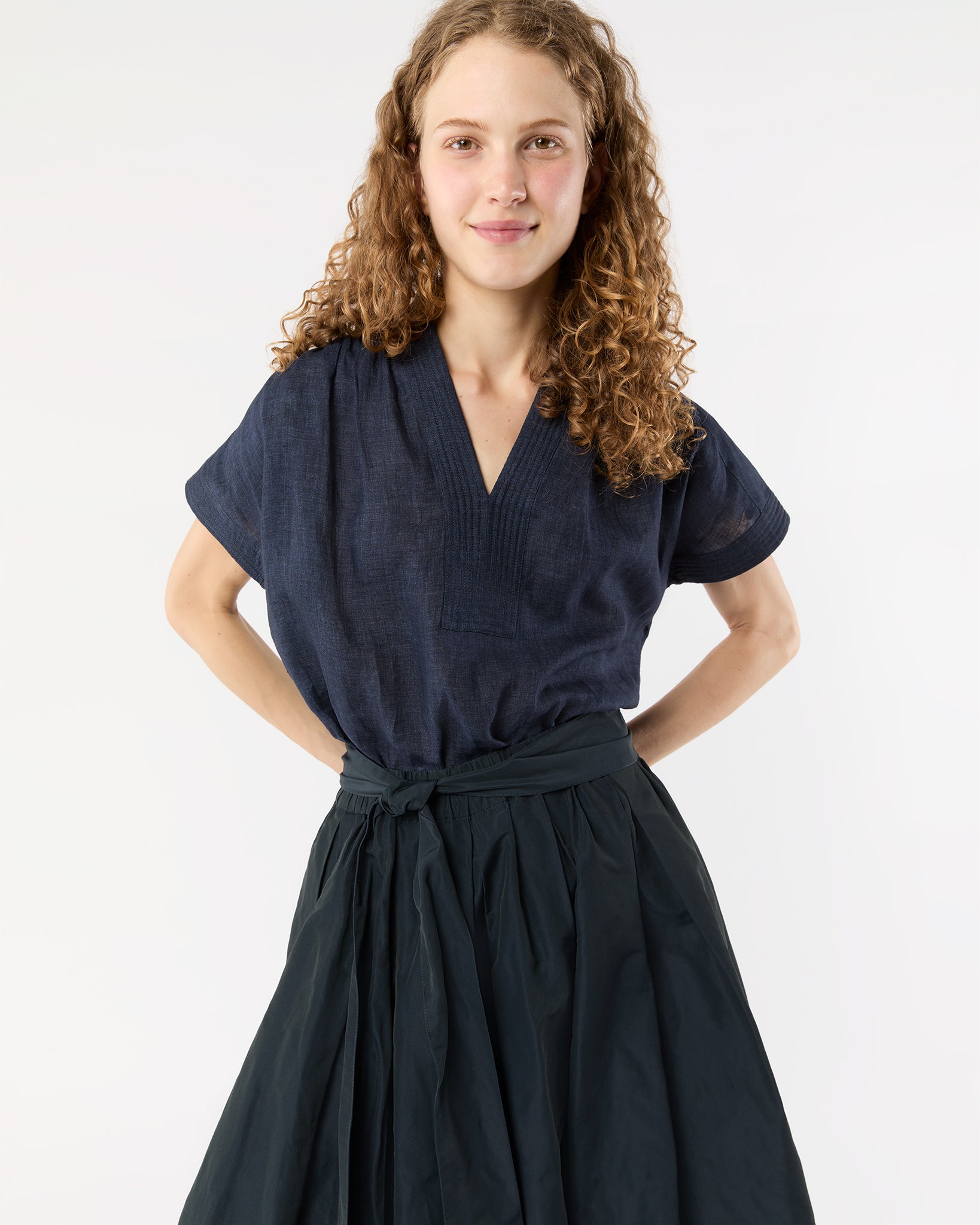 Libby Top in Navy Sahara Delave Linen