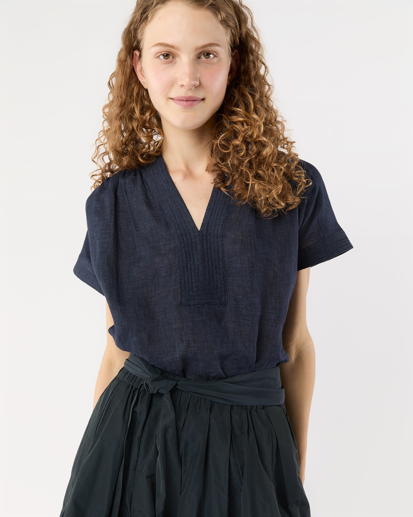 Libby Top in Navy Sahara Delave Linen