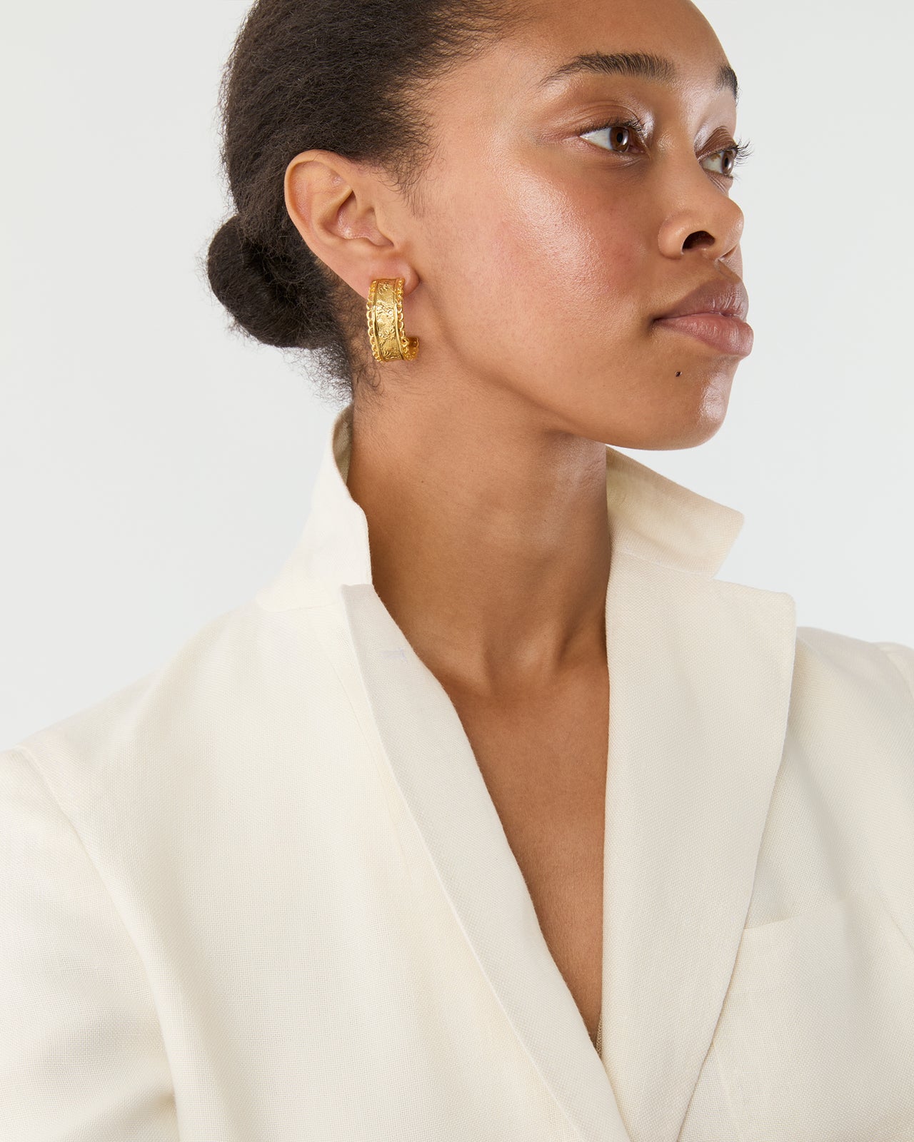 Loumeda Earrings in Gold