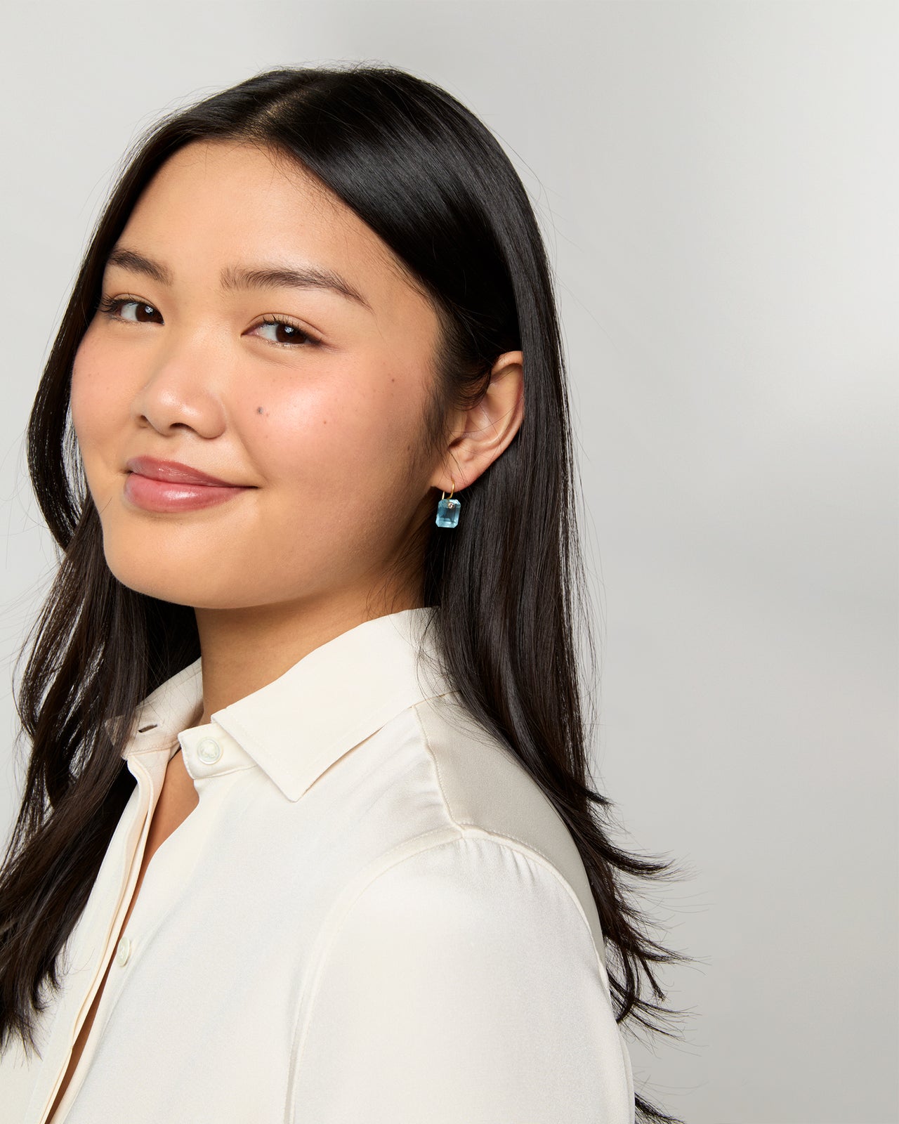 Rectangular Gem Earrings in Milky Aquamarine/Tanzanite