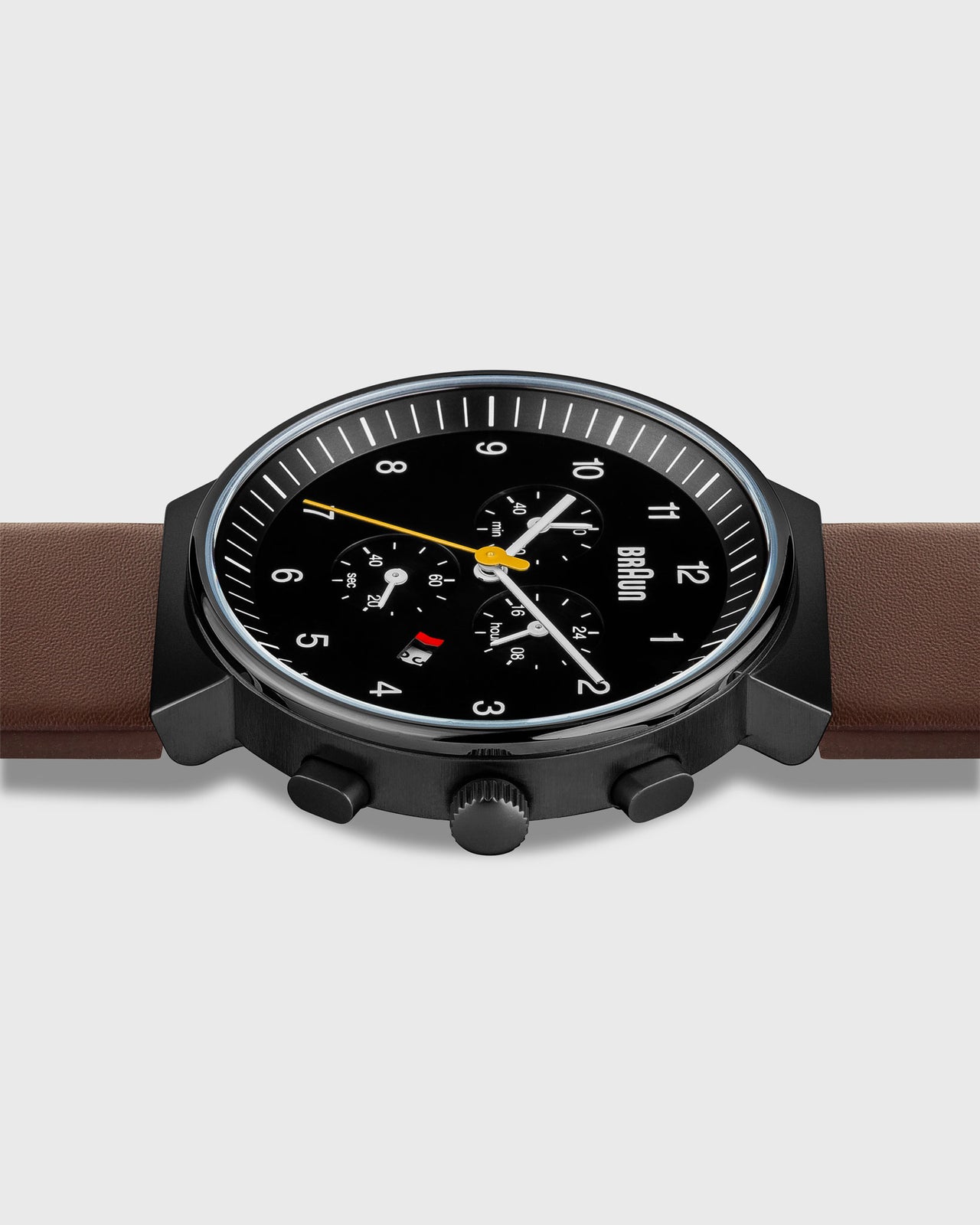 Chronograph Analog Watch in Black/Brown