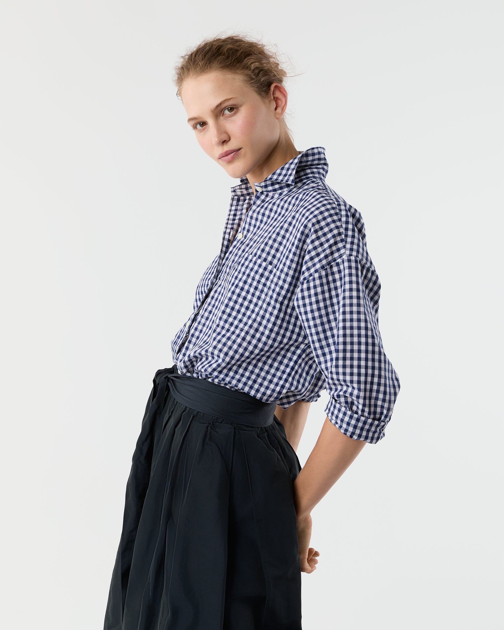 Weekender Shirt in Navy Gingham Cotolino