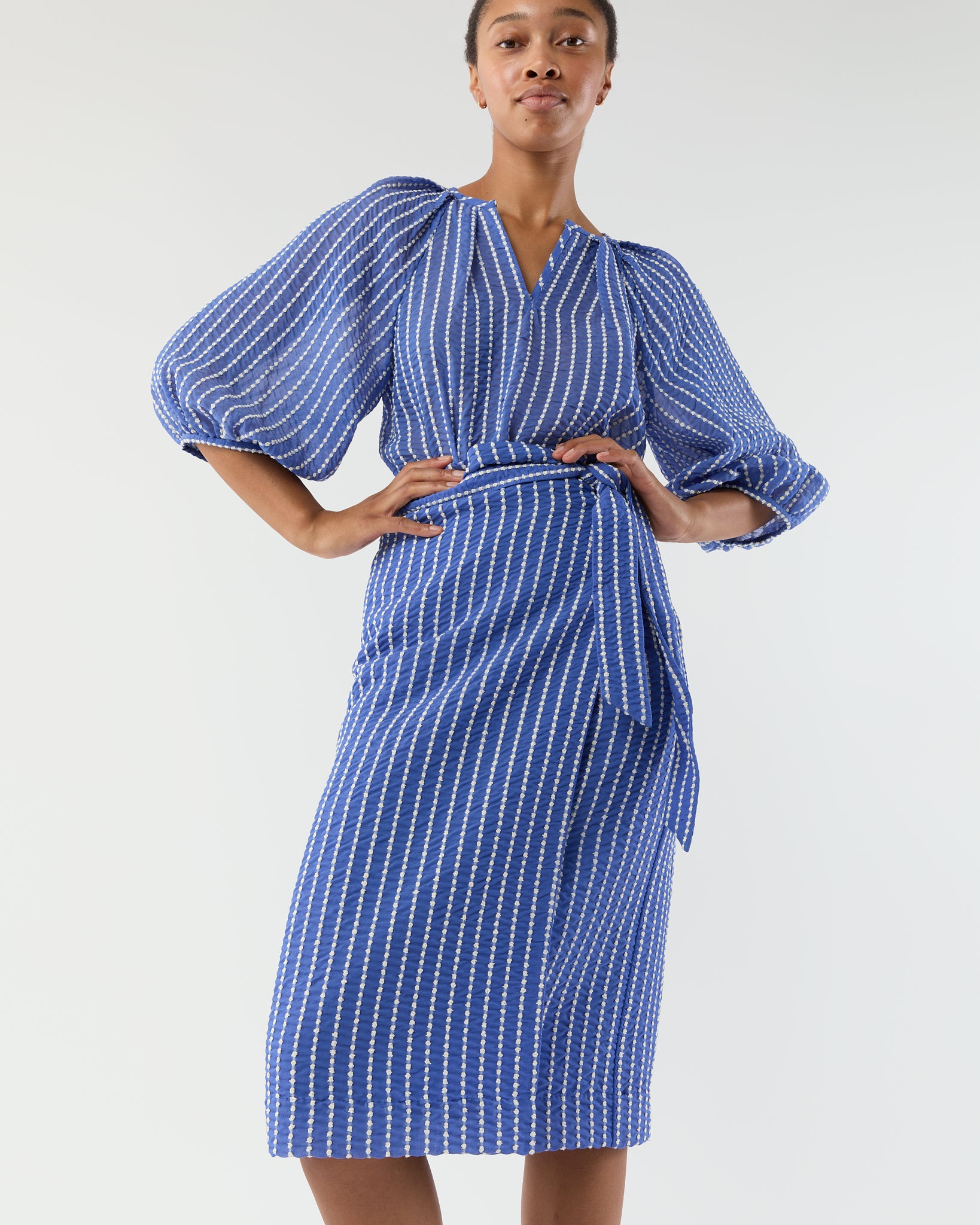 Victoria Blouse in Blue/White Knotted Striped Jacquard