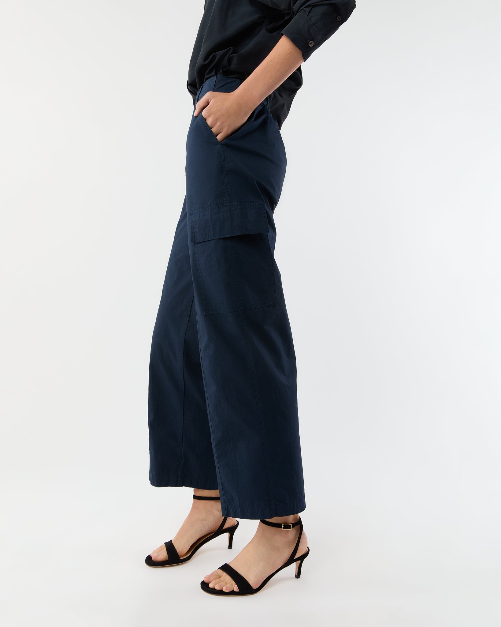 Rory Cargo Pant in Navy Paperweight Stretch Poplin