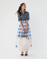 Load image into Gallery viewer, Large Kiondo Shopper Basket in White
