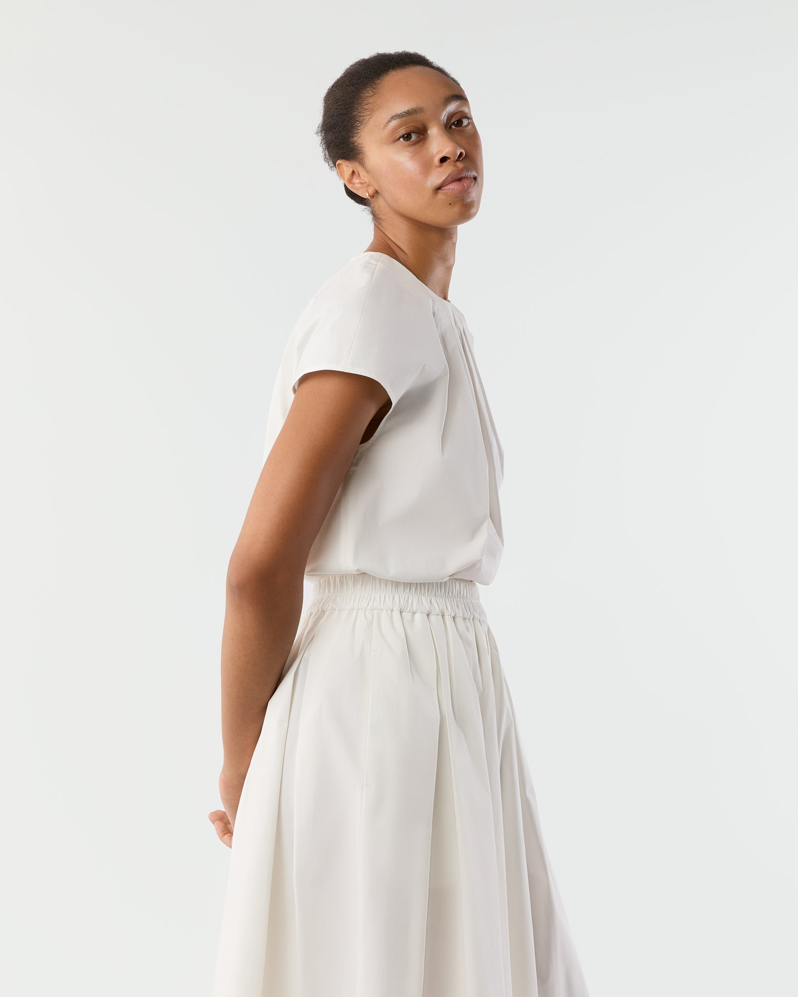Celia Top in White Paperweight Stretch Poplin