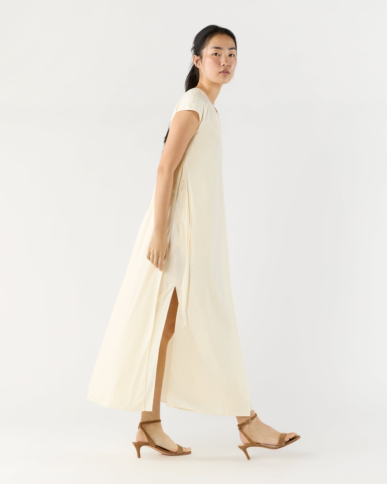Scarlett Dress in Natural Paperweight Stretch Poplin