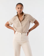 Load image into Gallery viewer, Short-Sleeved Safari Shirt in Stone Poplin

