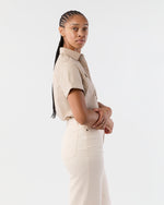 Load image into Gallery viewer, Short-Sleeved Safari Shirt in Stone Poplin
