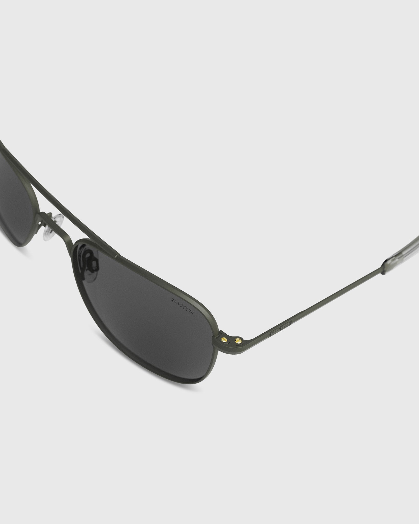 Aviator Sunglasses in Military Olive/American Gray